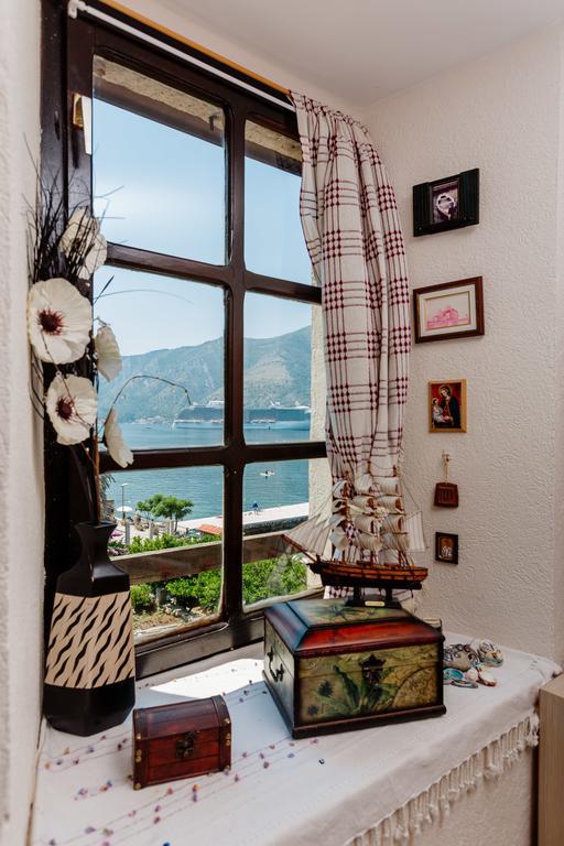Celine'S Place By The Sea Kotor Exteriér fotografie